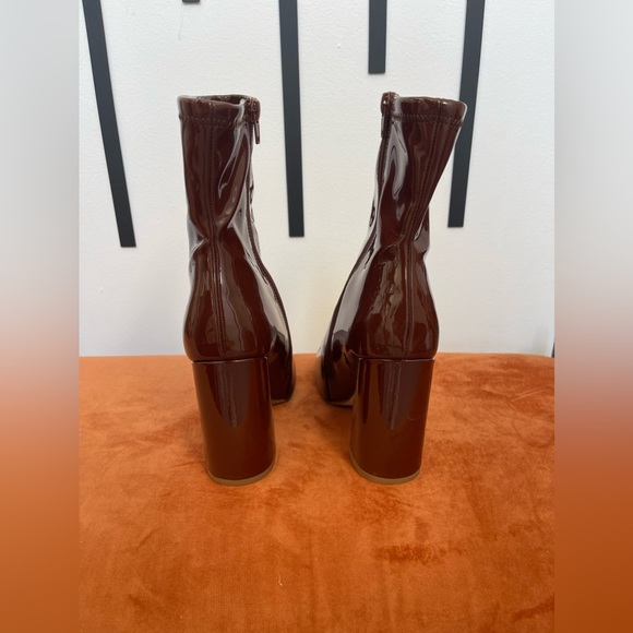 NWOT Steve Madden Lynden Boots - Picture 2 of 7